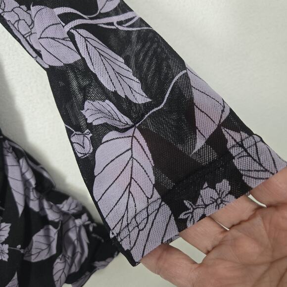 VTG Worthington Babydoll Top XL Black Purple Floral Surplice Neck Ruched Sides - Picture 7 of 14